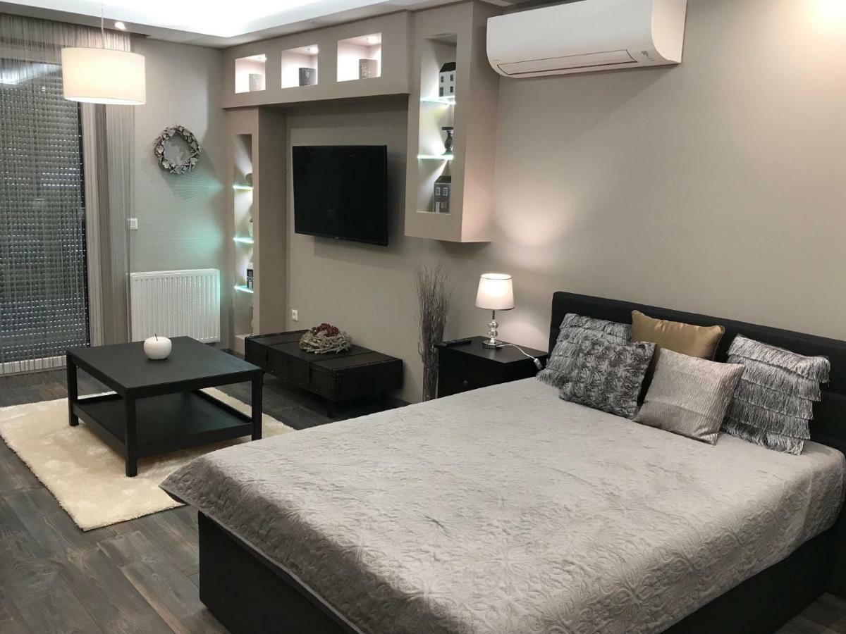 Orient Suite Sarvar Luaran gambar