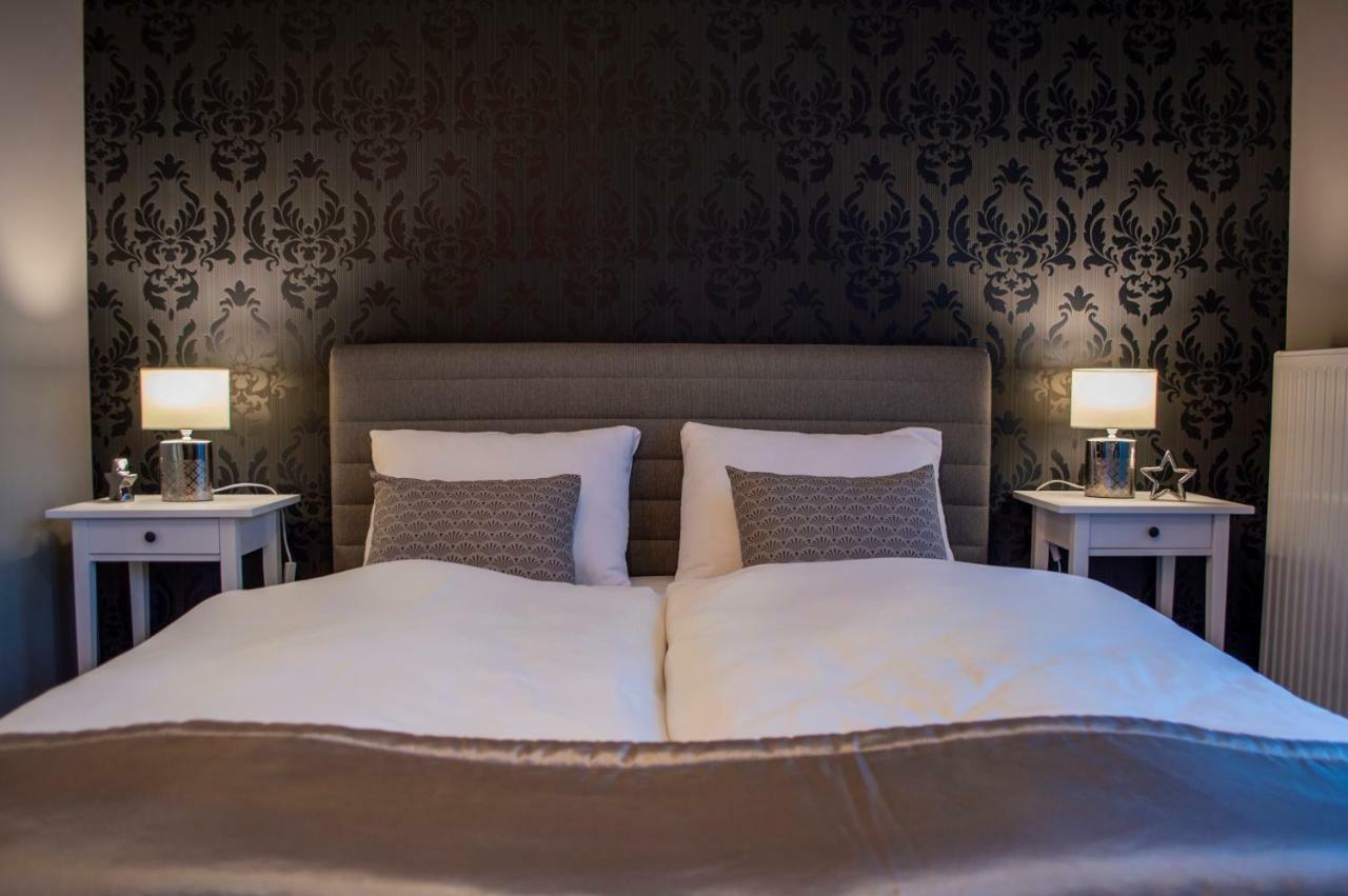 Orient Suite Sarvar Luaran gambar