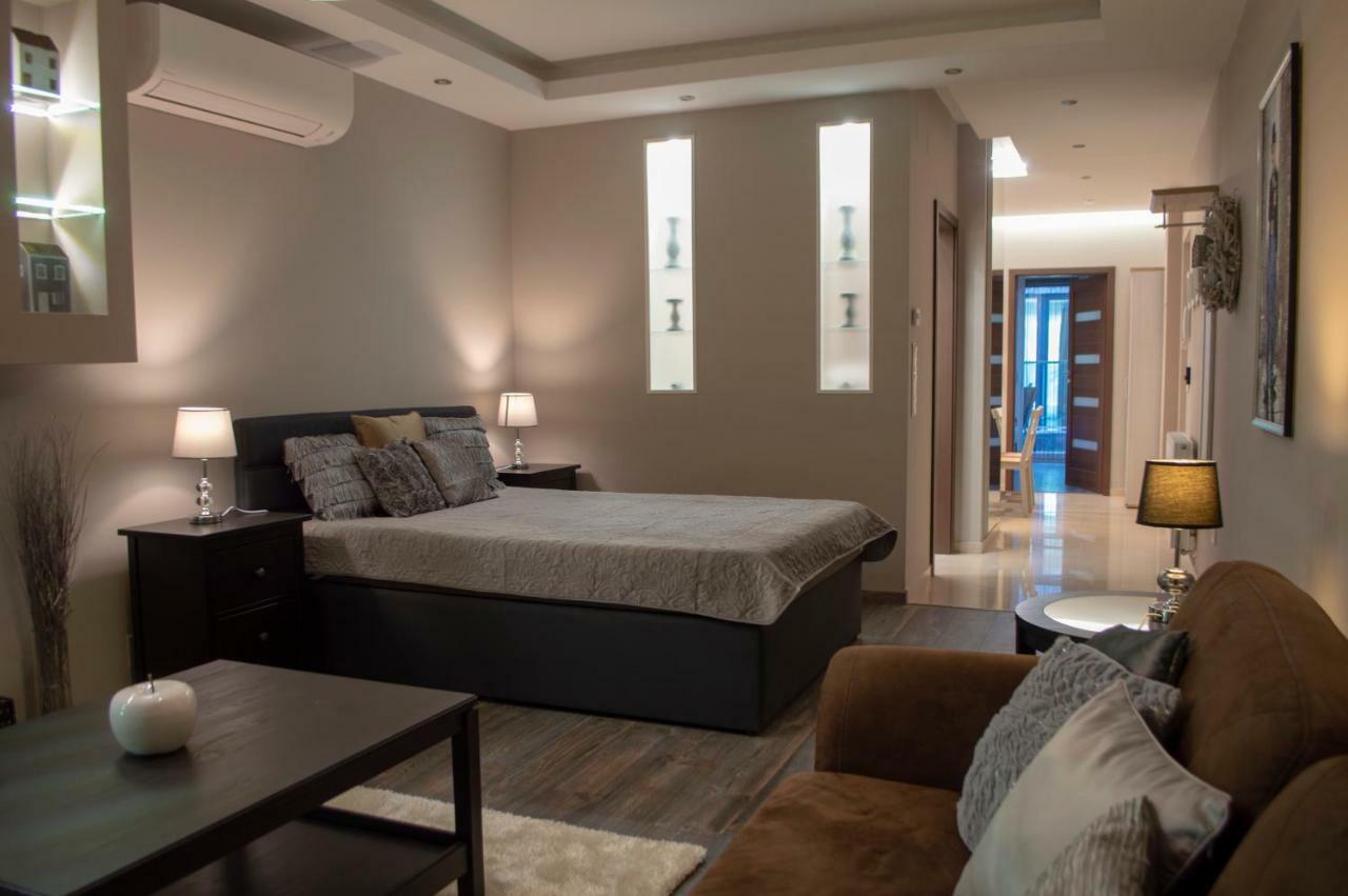 Orient Suite Sarvar Luaran gambar