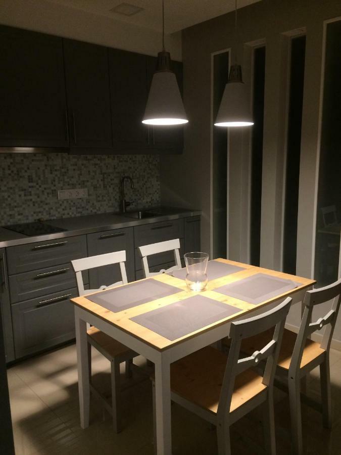 Orient Suite Sarvar Luaran gambar